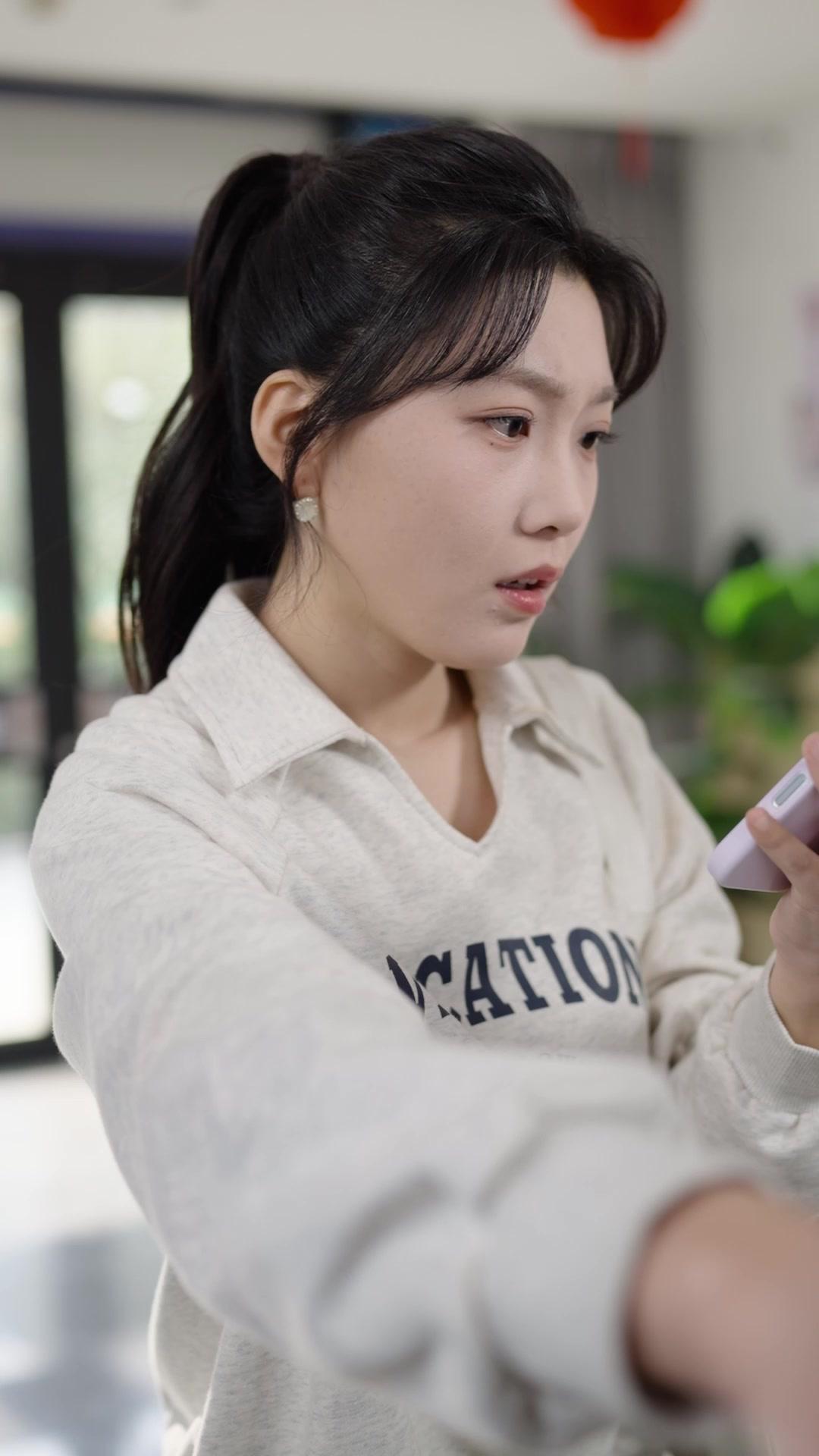 Zwei Gesichter der Menschlichkeit