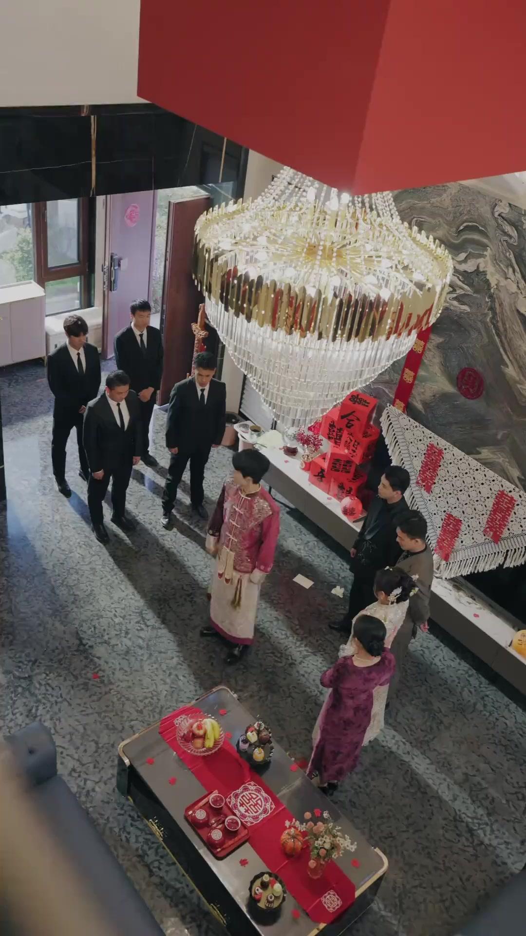 (Doblado) ¡Mi esposa es una Bandida!