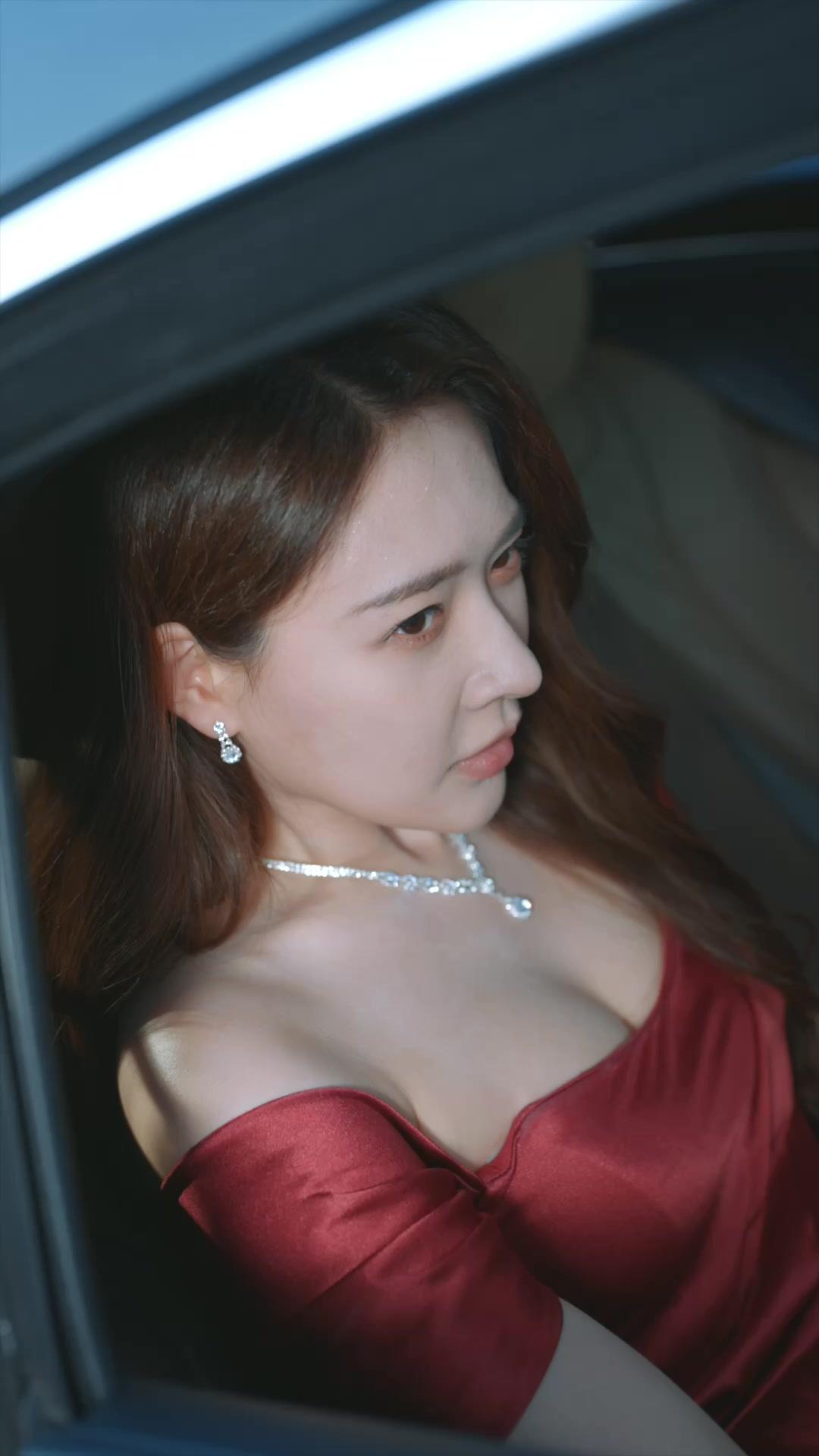 หลังจำคุก 3 ปี คุณหนูระเบิดแค้น