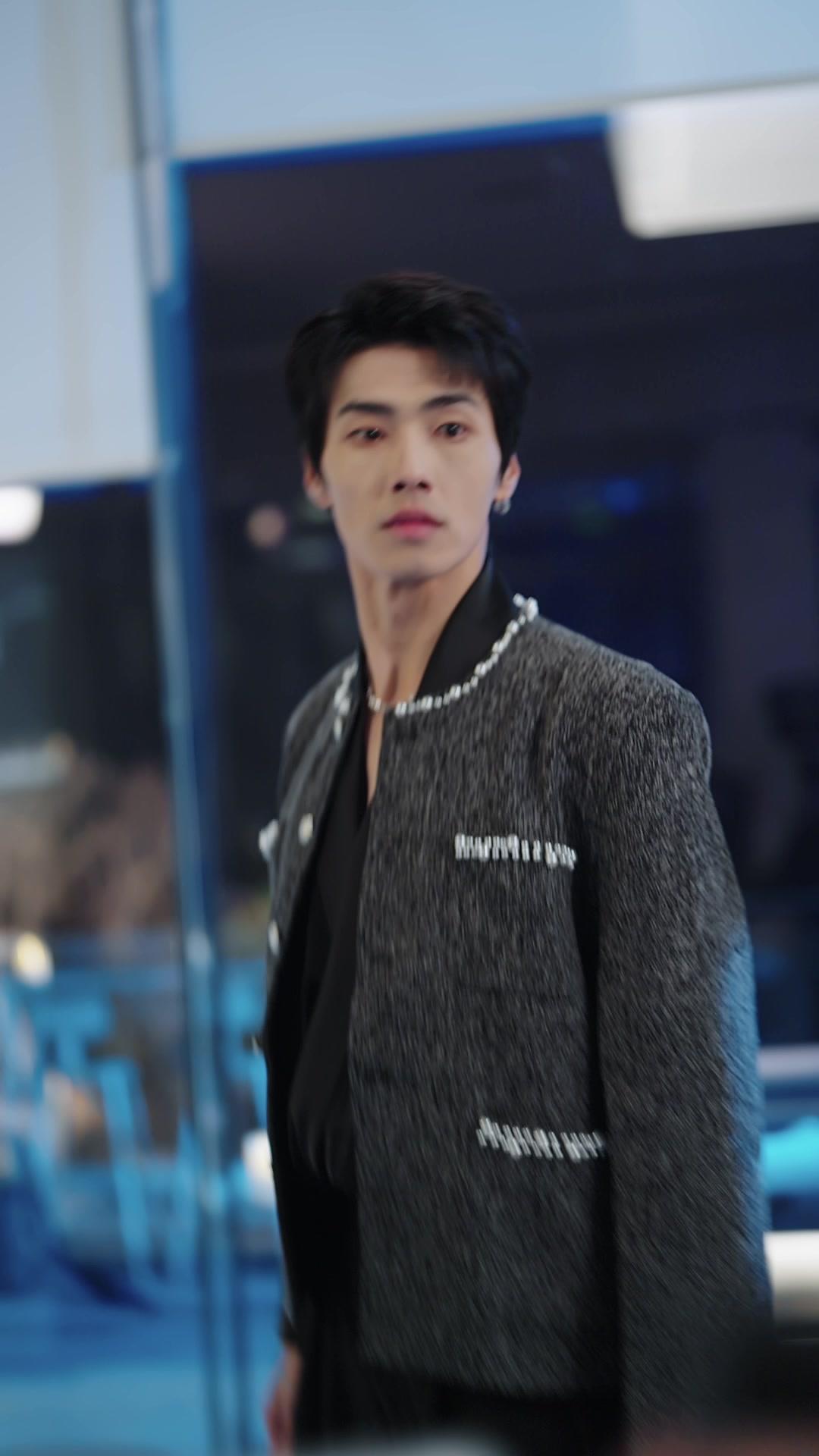 Abrazarte antes del atardecer