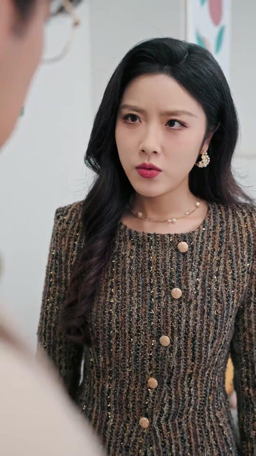 Cinta Penuh Tipu Daya