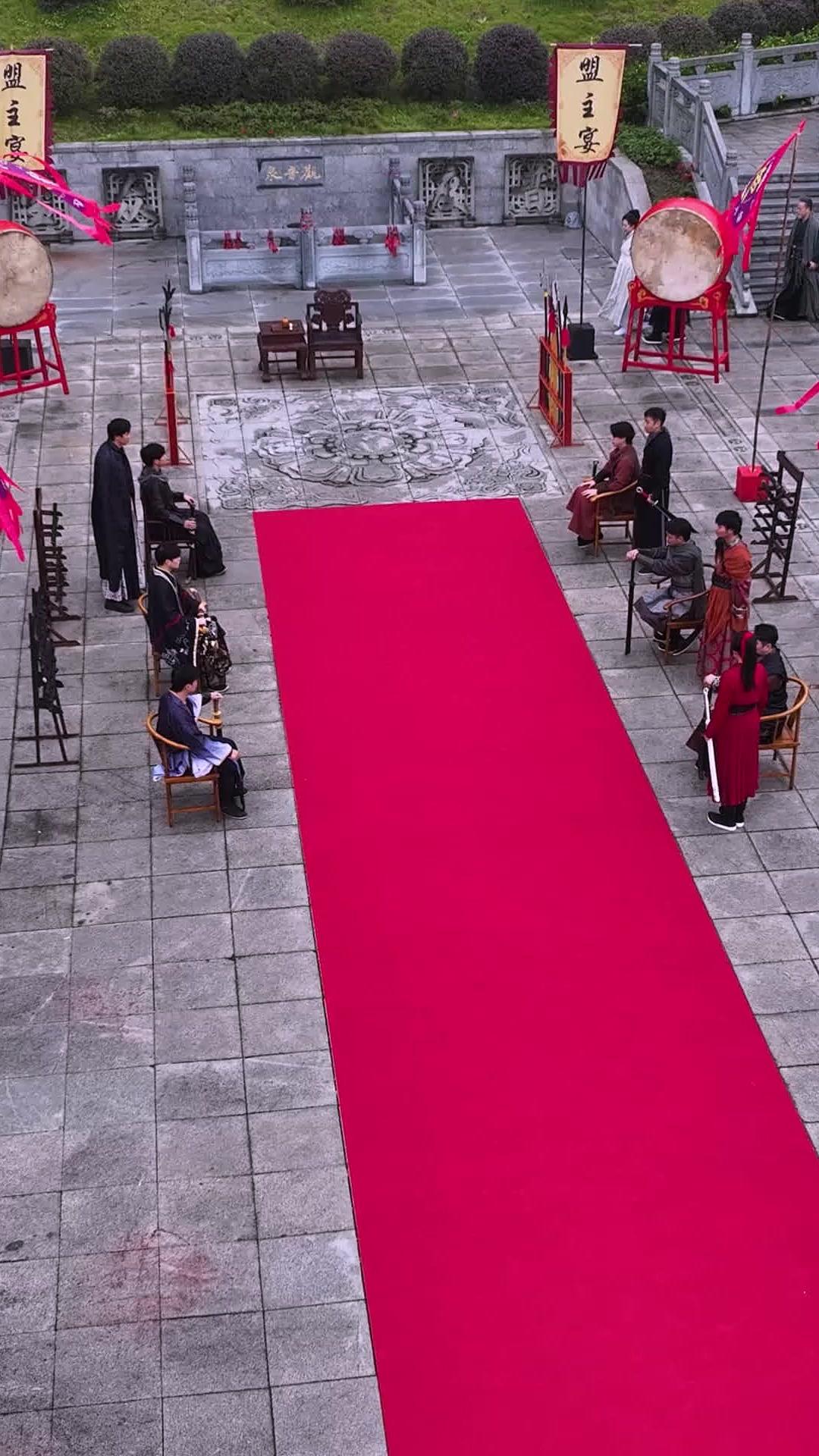 OMG! The "butcher" Son Is the Family Savior!