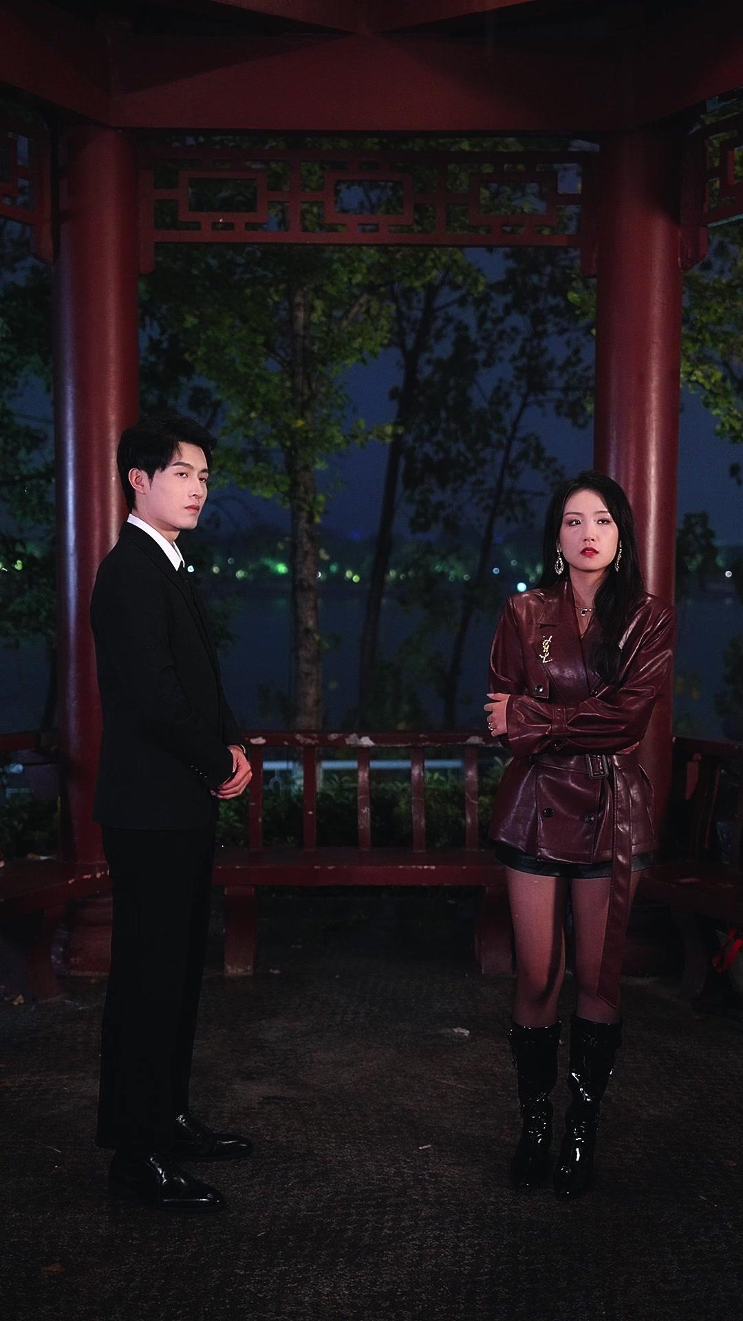 This Time, I'm Protecting My Bodyguard!