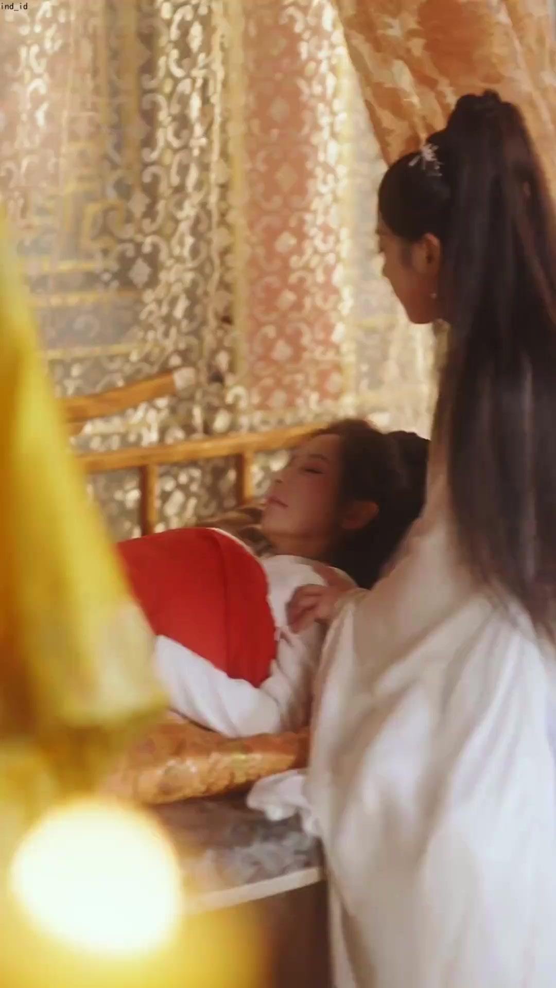 Kembalinya Ratu Phoenix