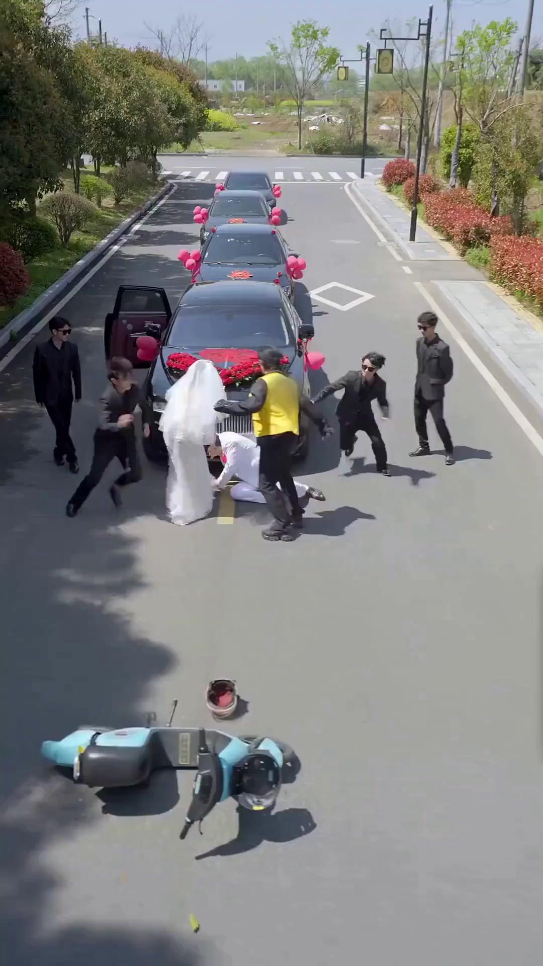 (พากย์เสียง) ยิ่งเปย์ยิ่งรวย