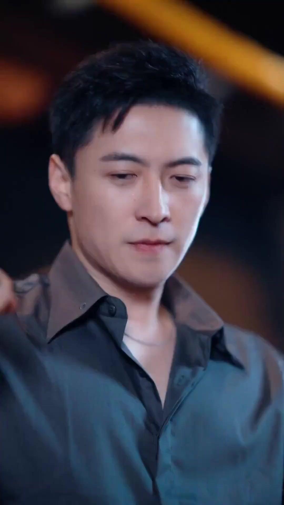 (พากย์เสียง)ใจเขาดื้อ เลือกแค่เธอ