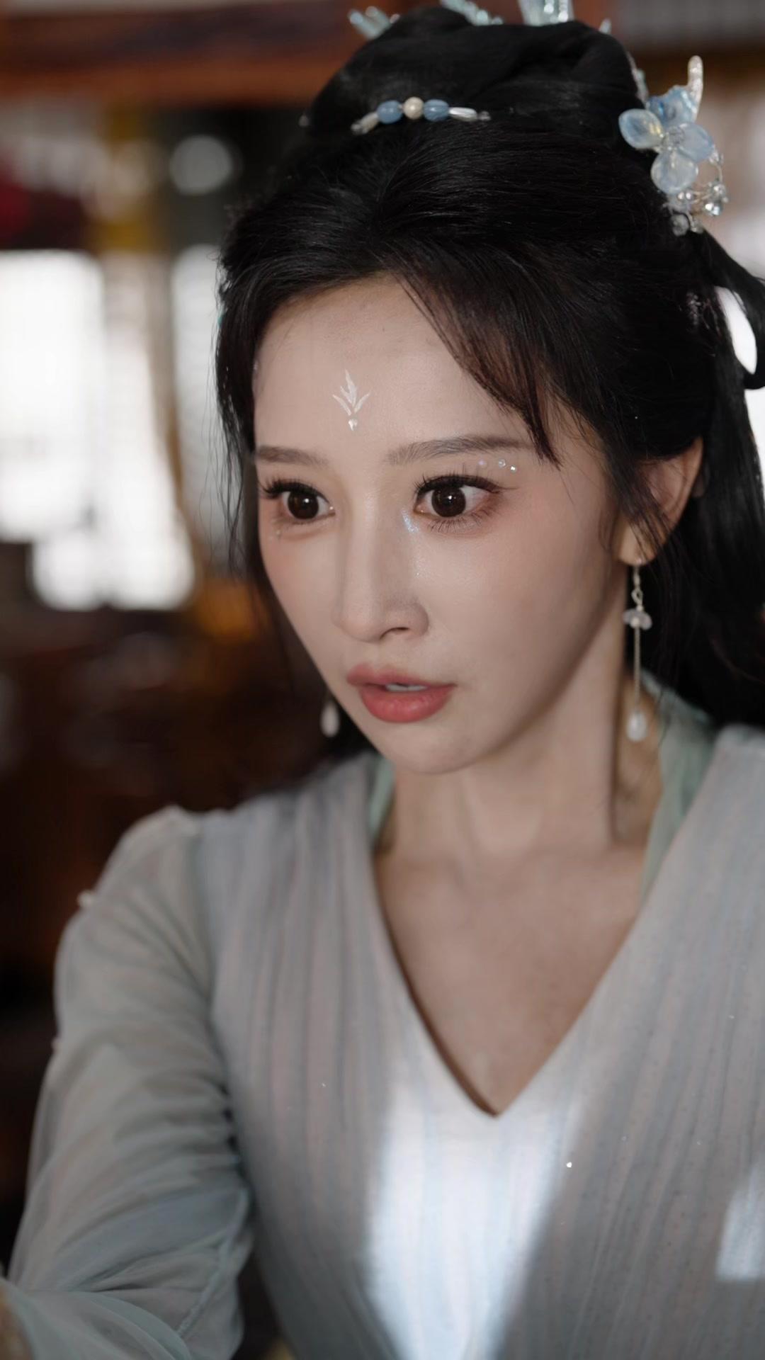 一覺萬年，醒來就要拯救宗門