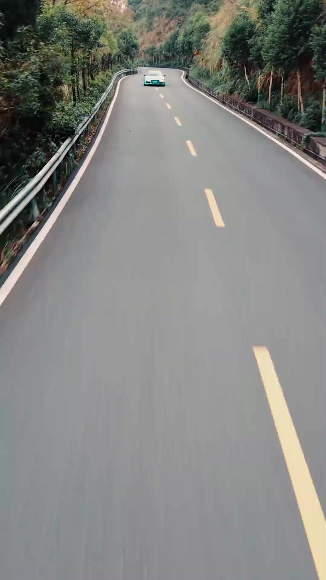 (Sulih suara) Sentuhan Terlarang