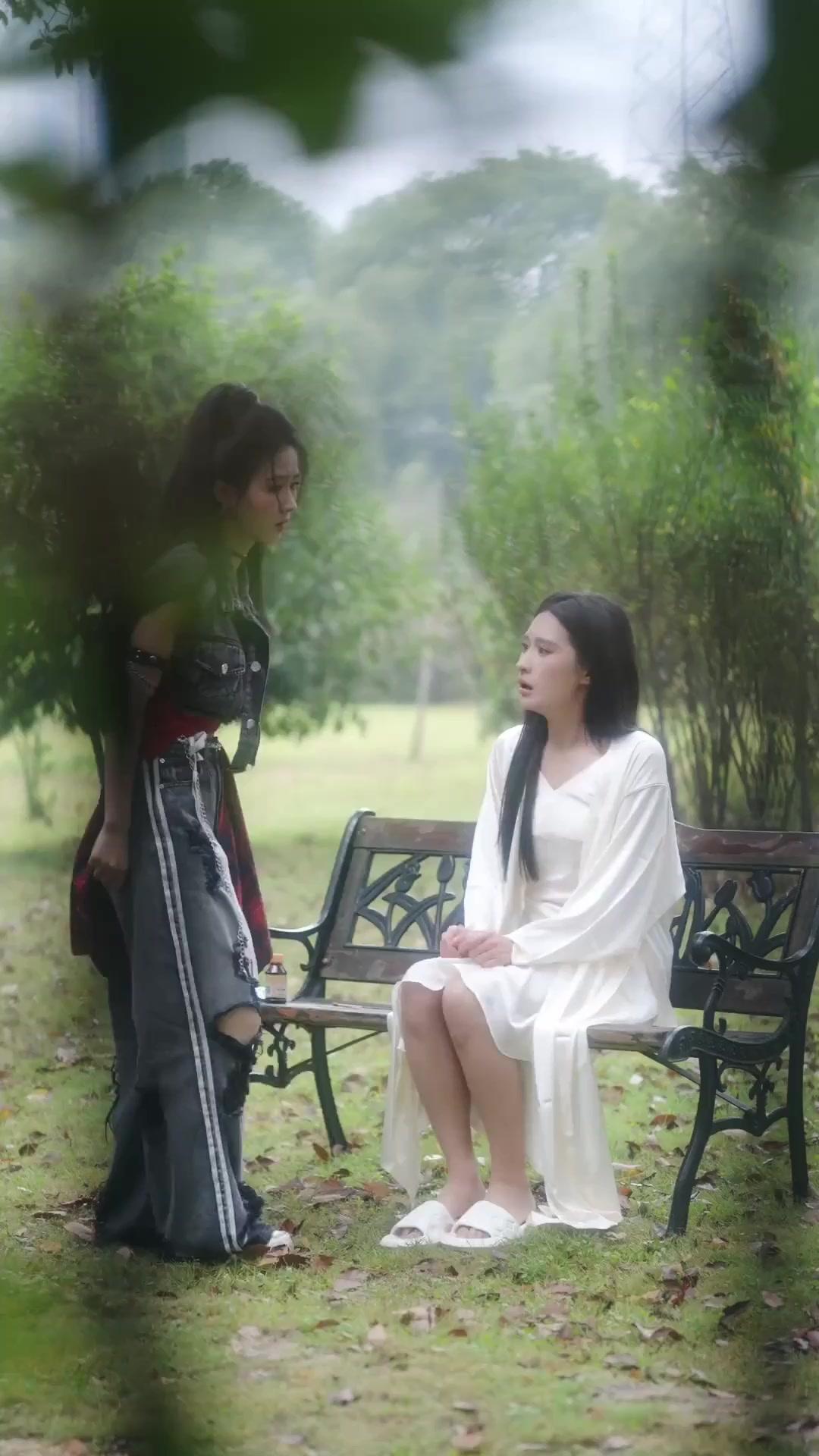 火凰、舞い降りる~最強の妹、姉を救う~