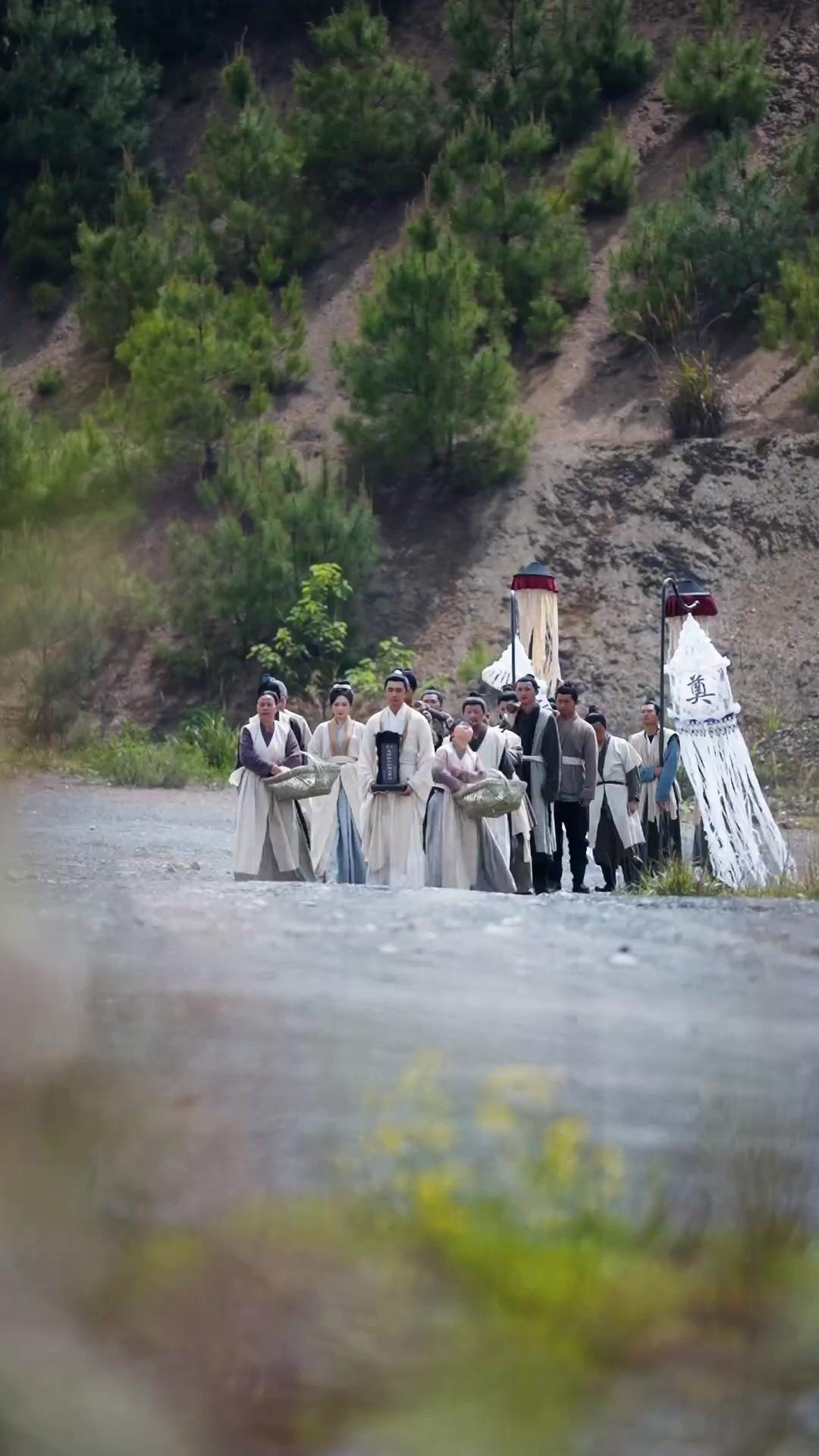 LES LARMES DU FILS FIDÈLE