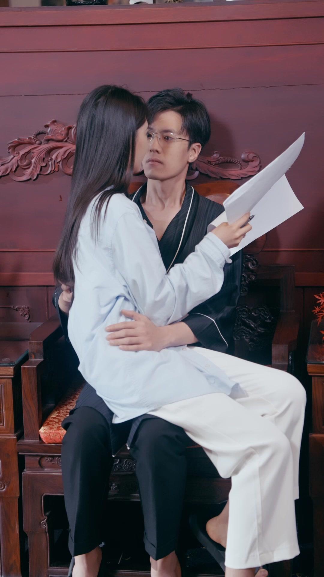 Kahwin Palsu, Cinta Betul?    