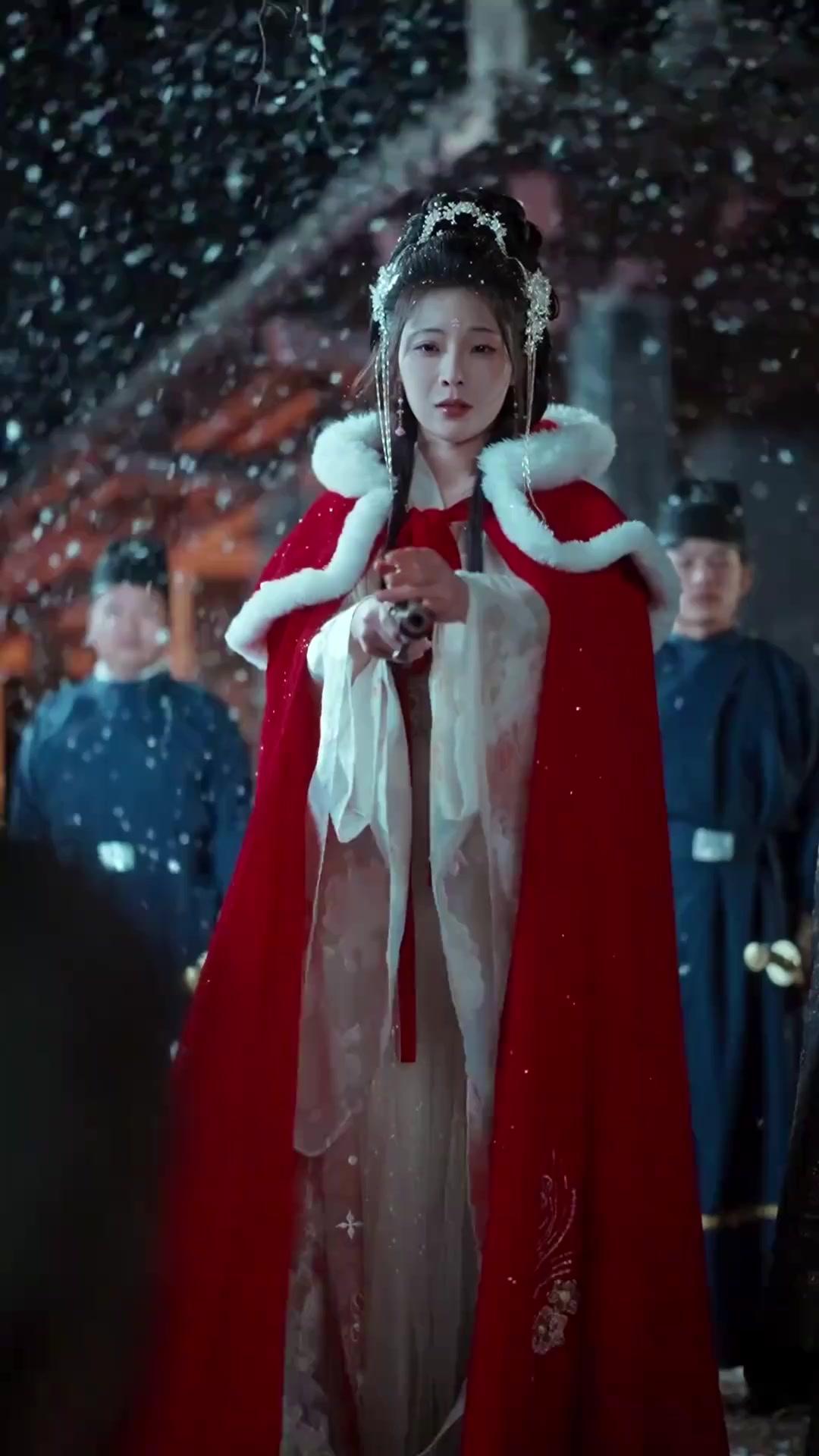 หิ่้งห้อยไม่หวั่นจันทรา