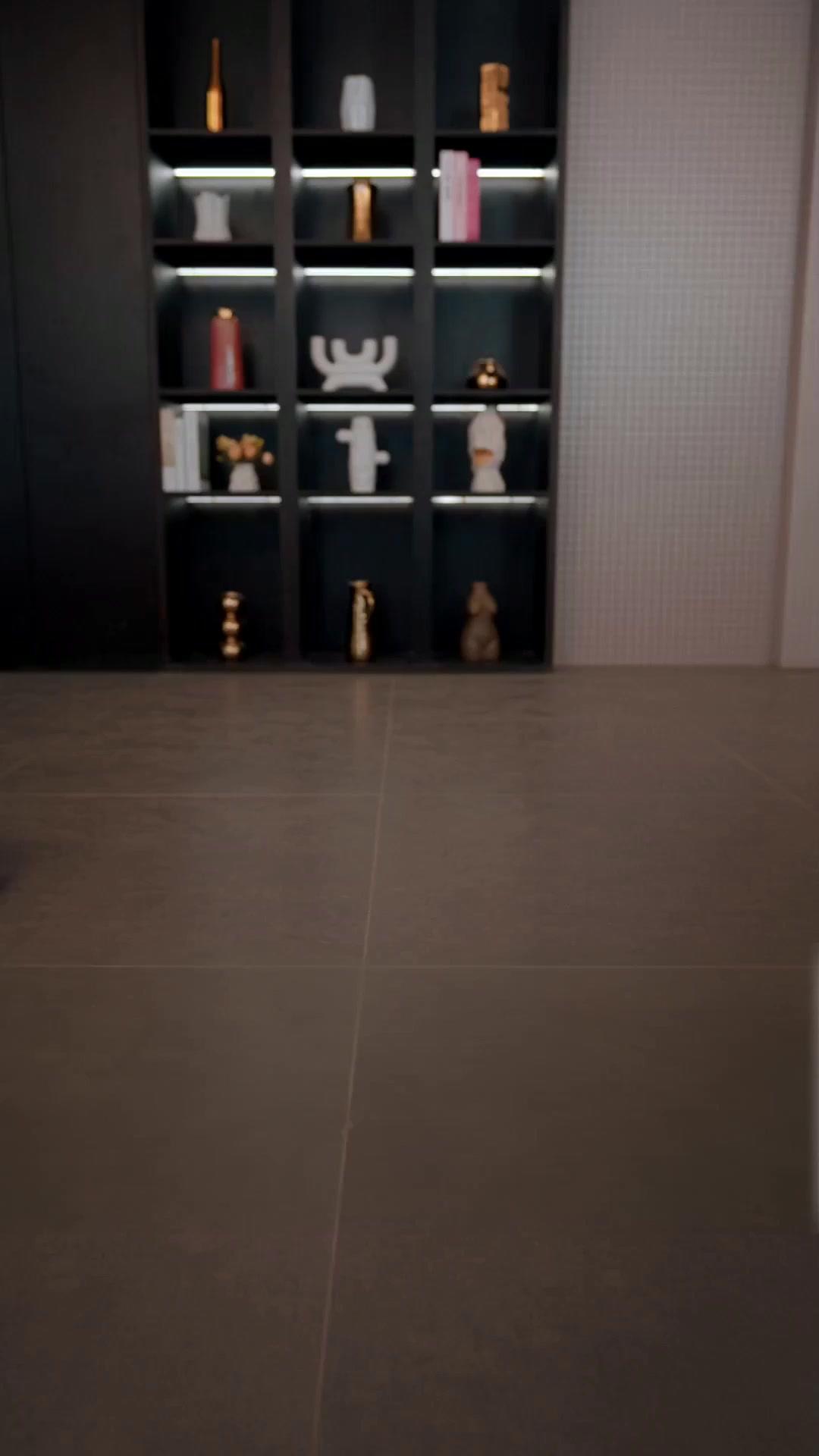 GENIE FILS, MÈRE MYSTÉRIEUSE