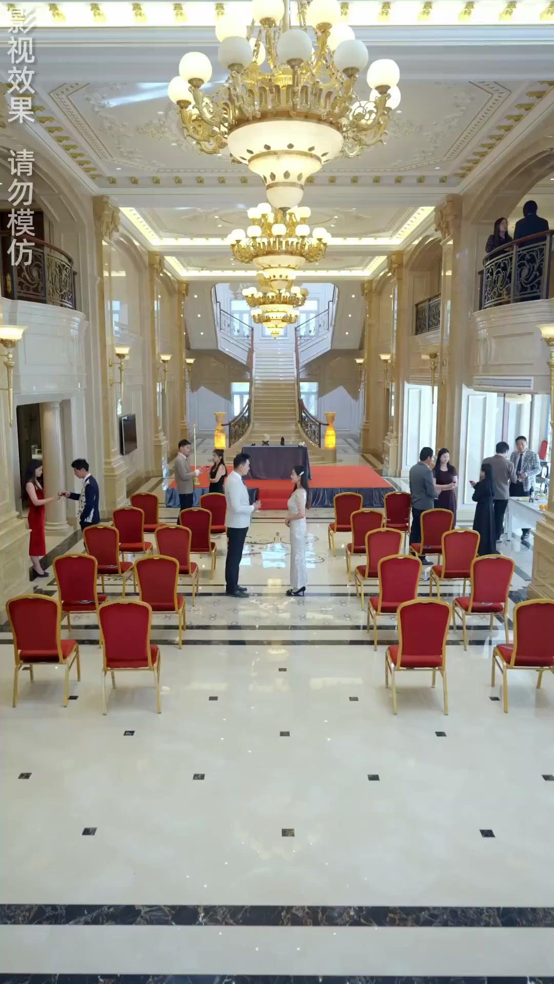 Il Segreto negli Occhi Ciechi​