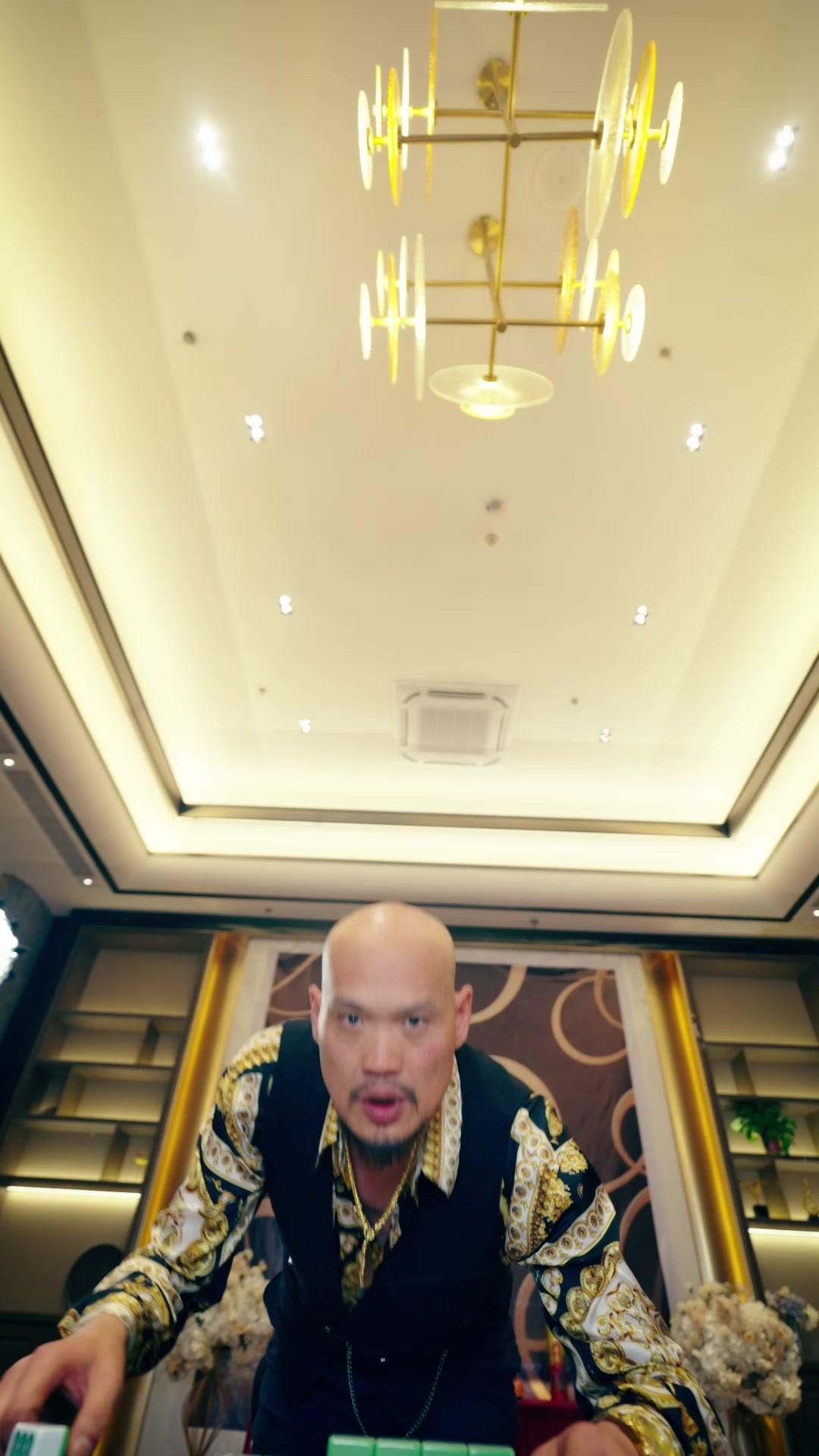 The Mahjong Queen Returns