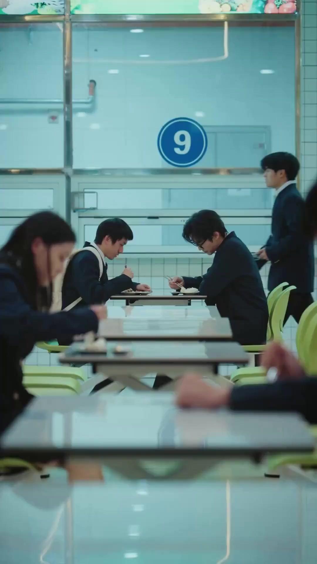 (Dubbed) New Kid? He's a Mafia Heir!