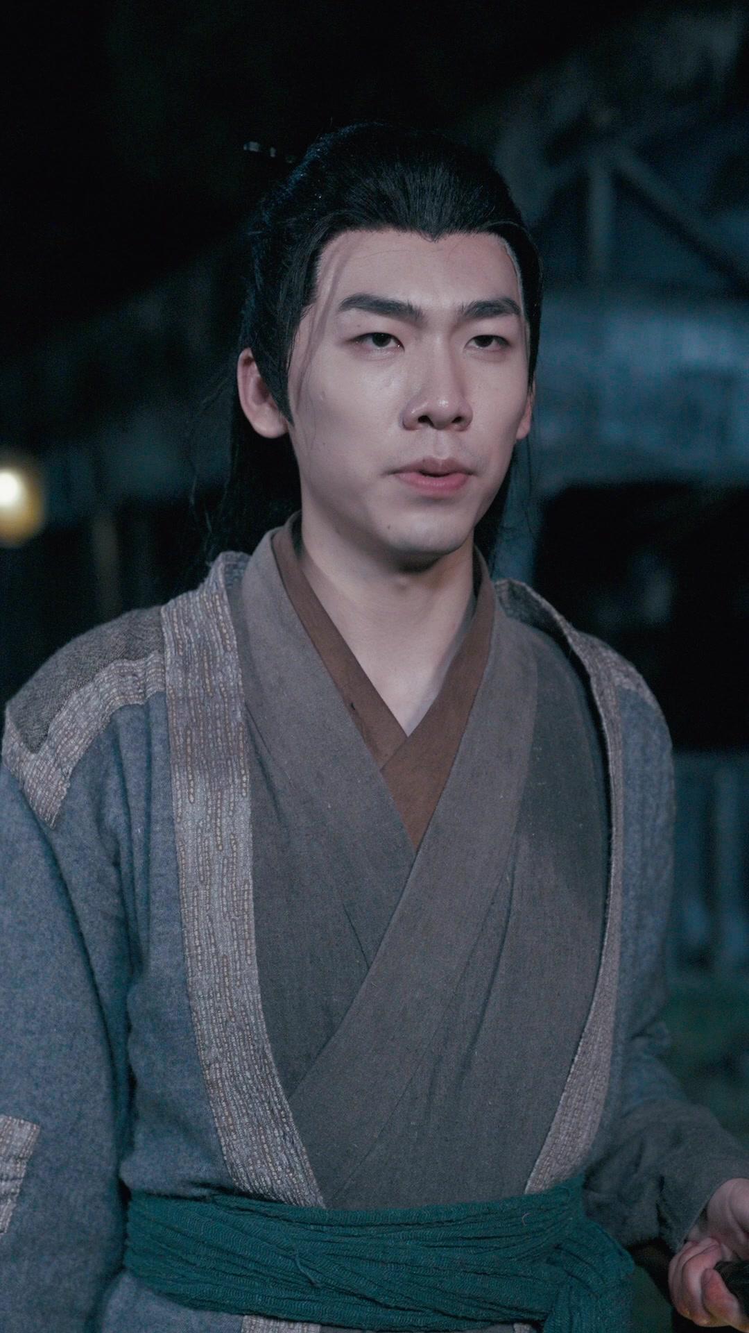 Dewa Pedang di Antara Kami