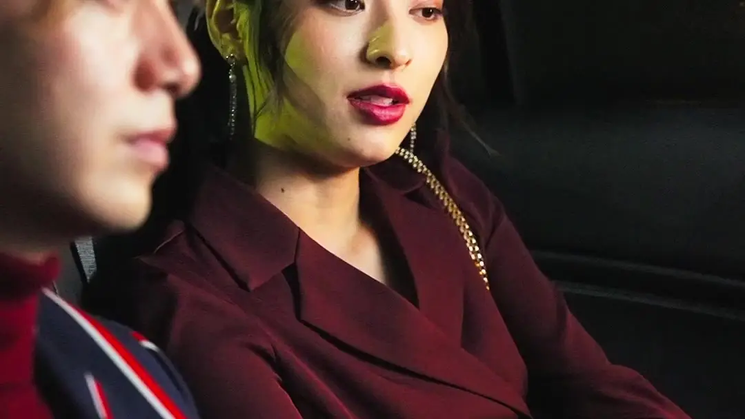 月明かりに君は誓った 〜車中の密室で交わされた真実〜