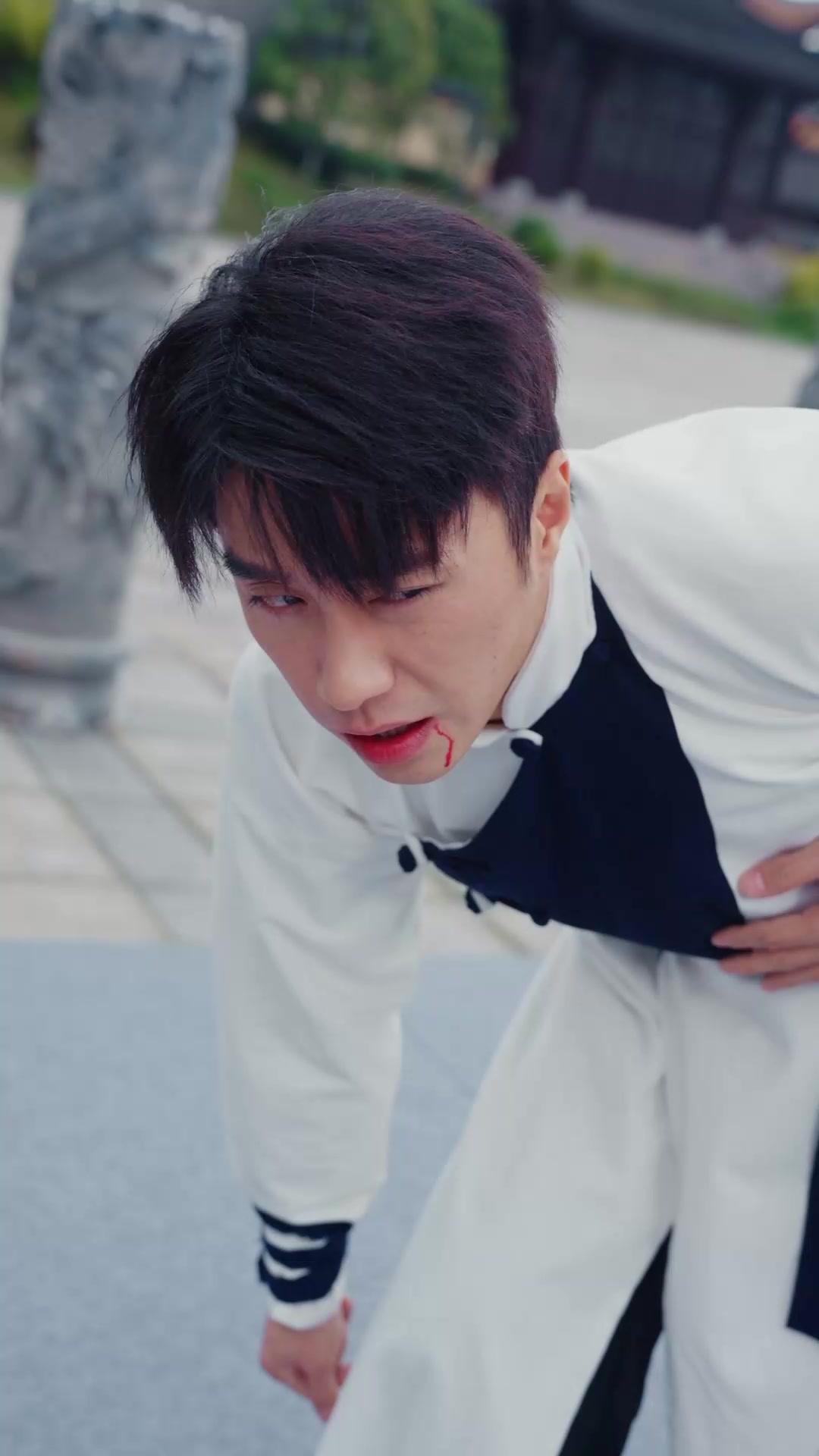 Topeng Menantu Lemah