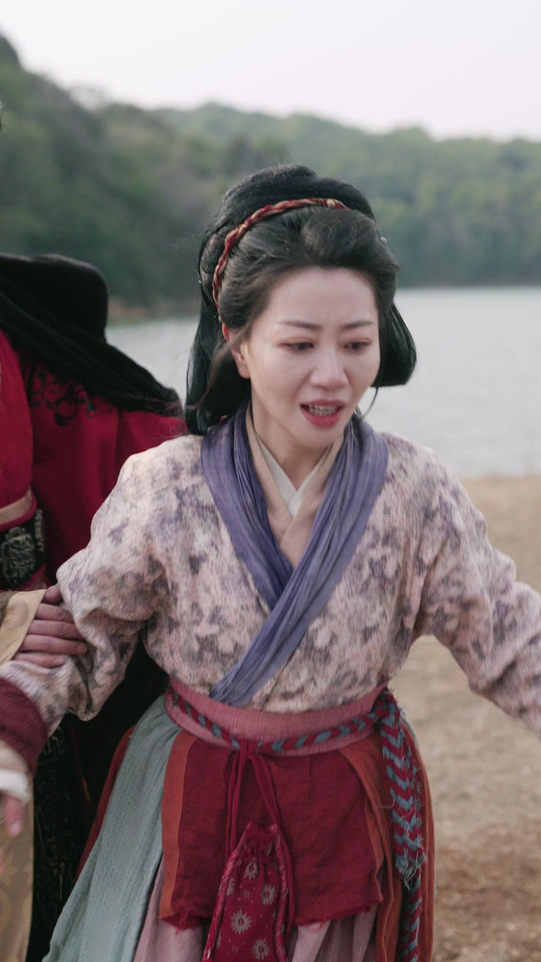 Wanita Desa itu Seorang Ratu 