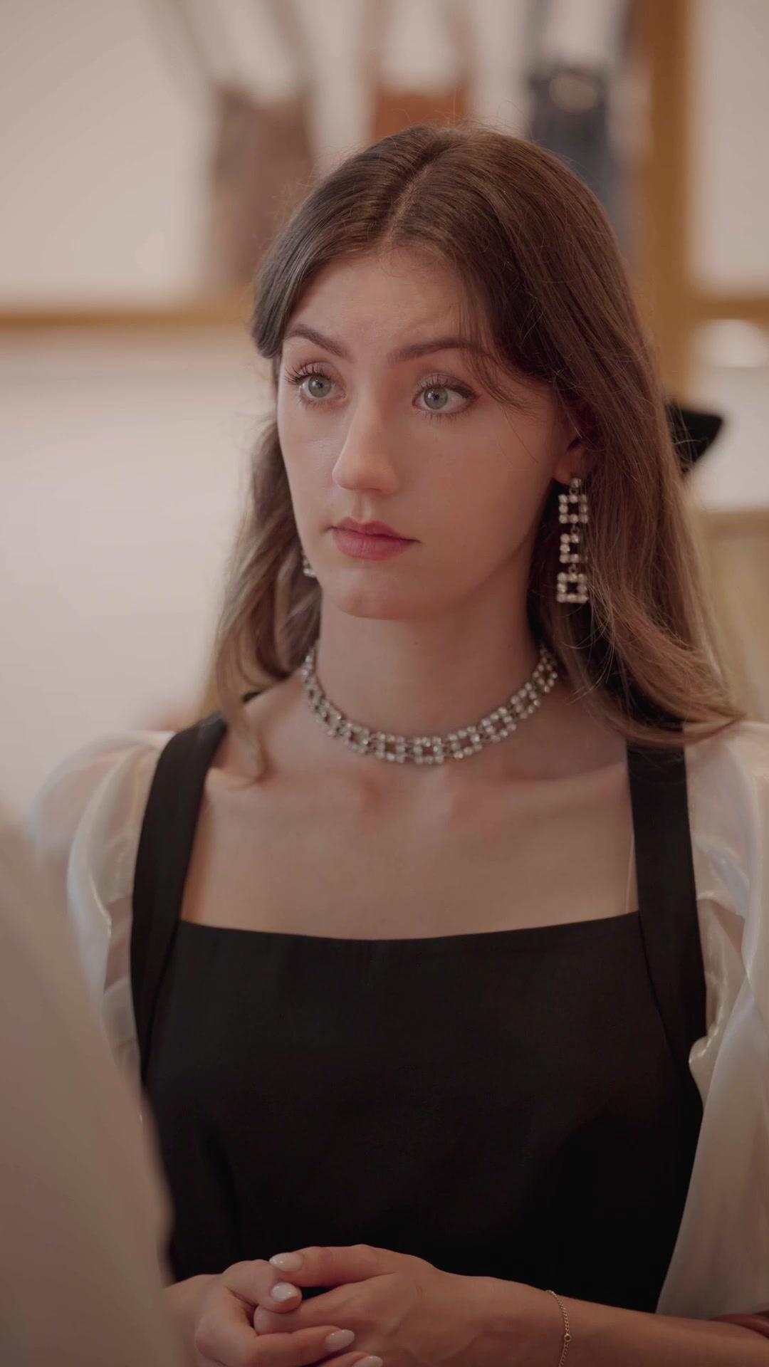 Amor por dinero, muerte por error