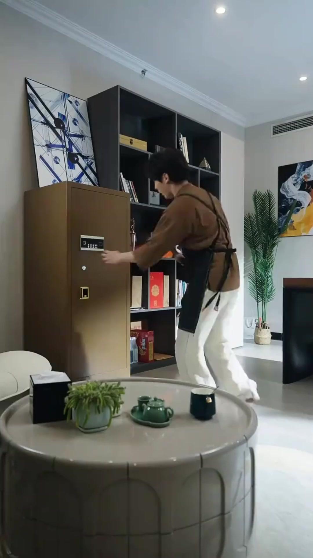 أسرار على بساط اليوغا