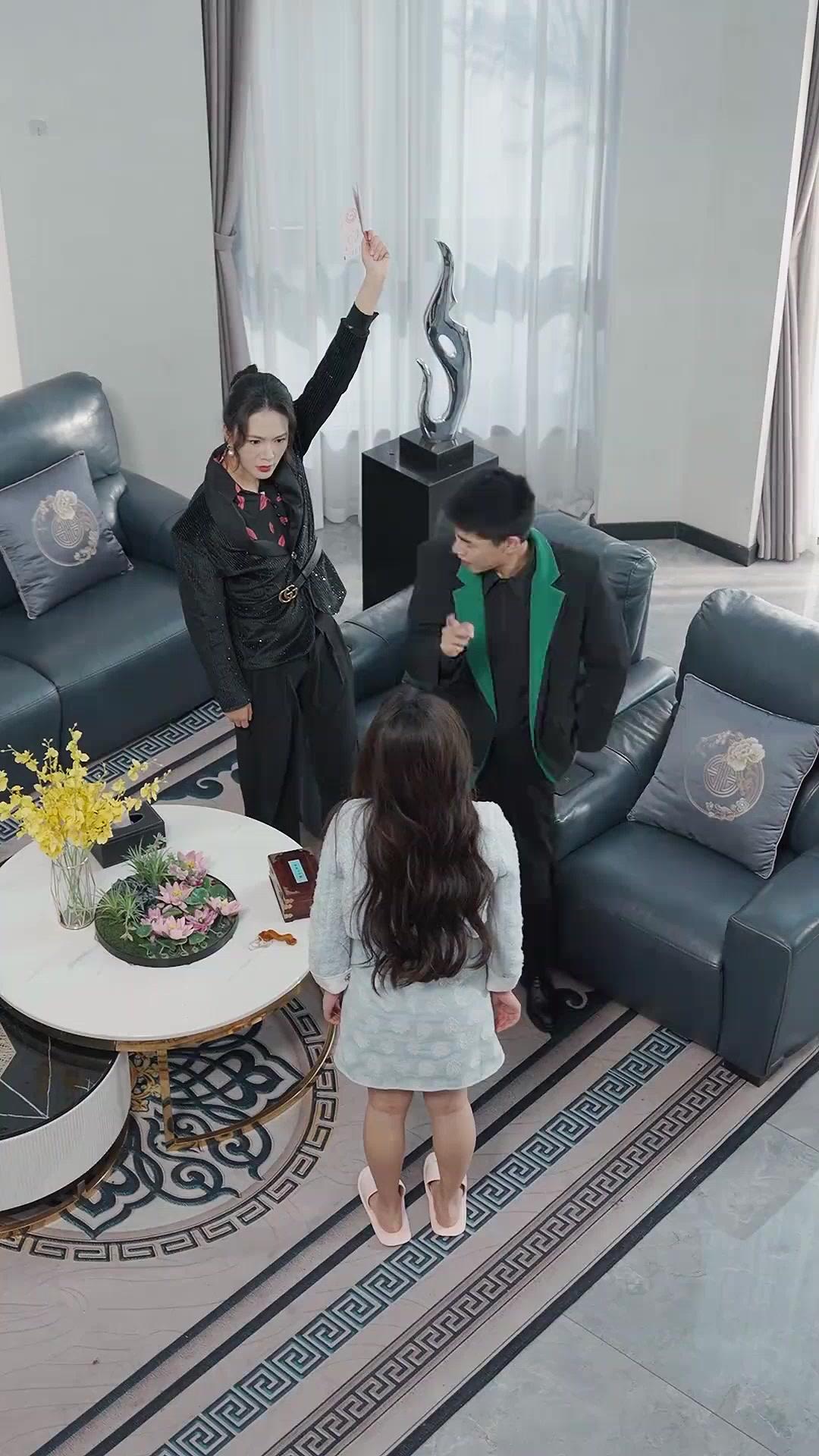 (Dubbed) Broken Bonds