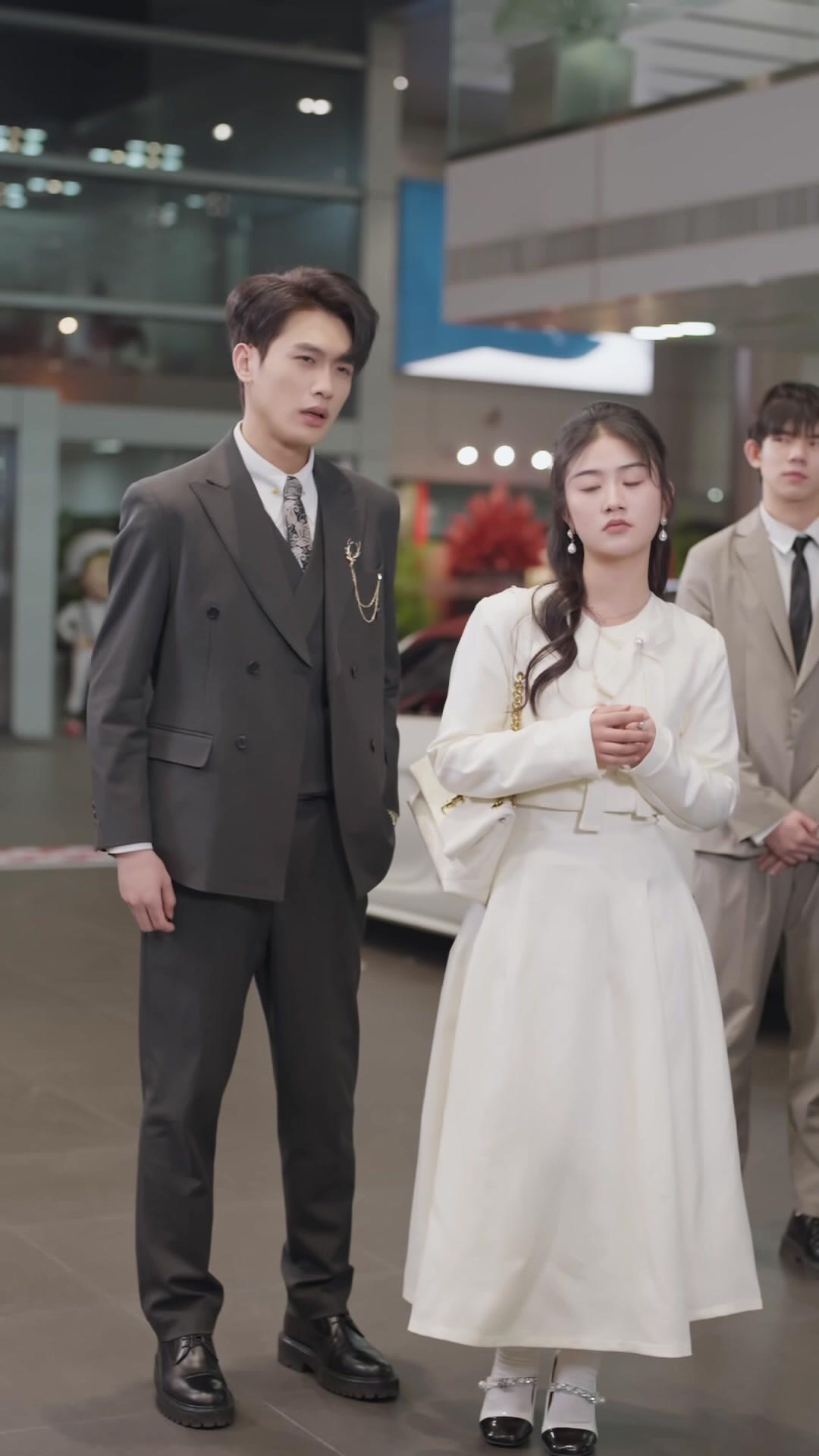 Topeng Palsu Keluarga