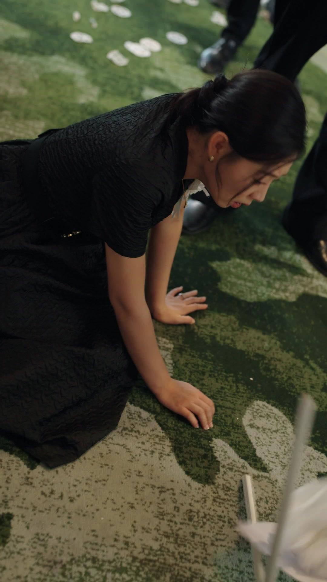 VÉRITÉ AUX CENDRES