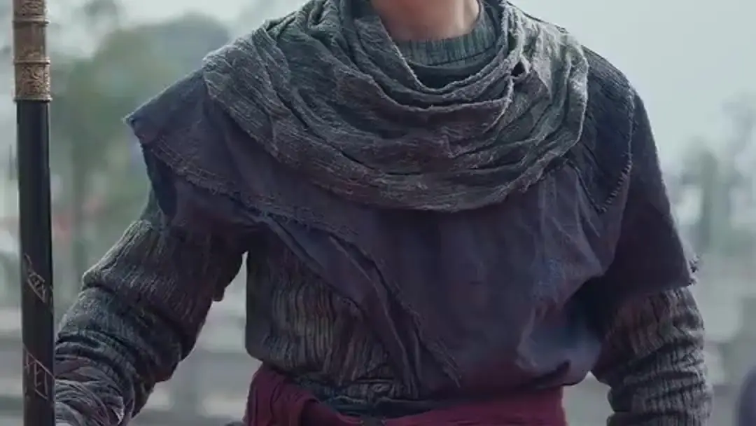 Legendary Hero: When the Cave Breathes and the Dagger Glows