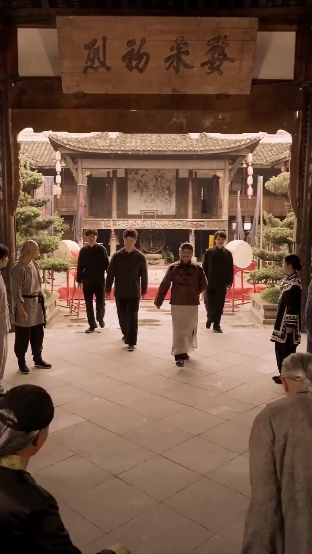 (مدبلج) لقب بثمن الدم