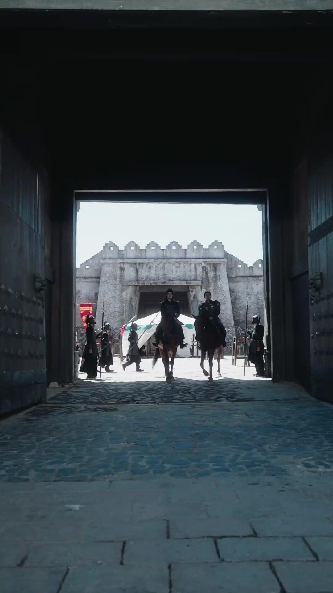 (Sulih suara) Balik Masa Lalu, Nikahi Kaisar Cantik!