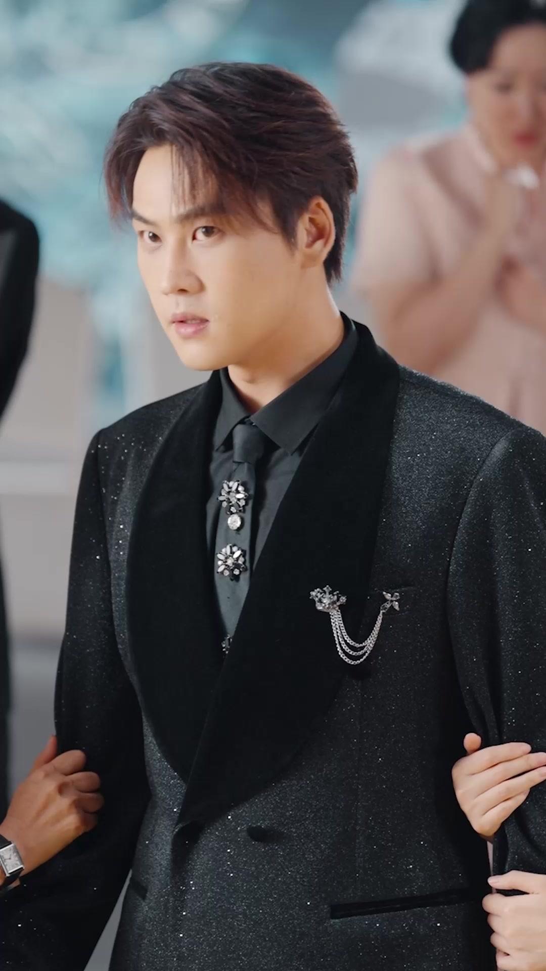 Terjebak di Dunia Novel