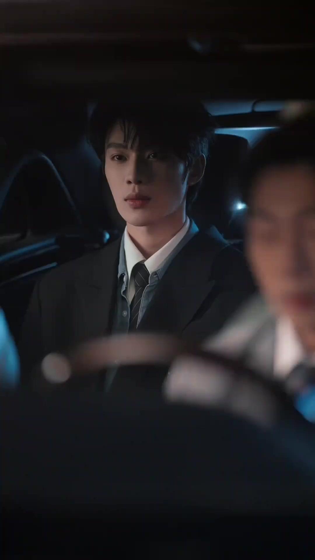 La luna nunca se cae