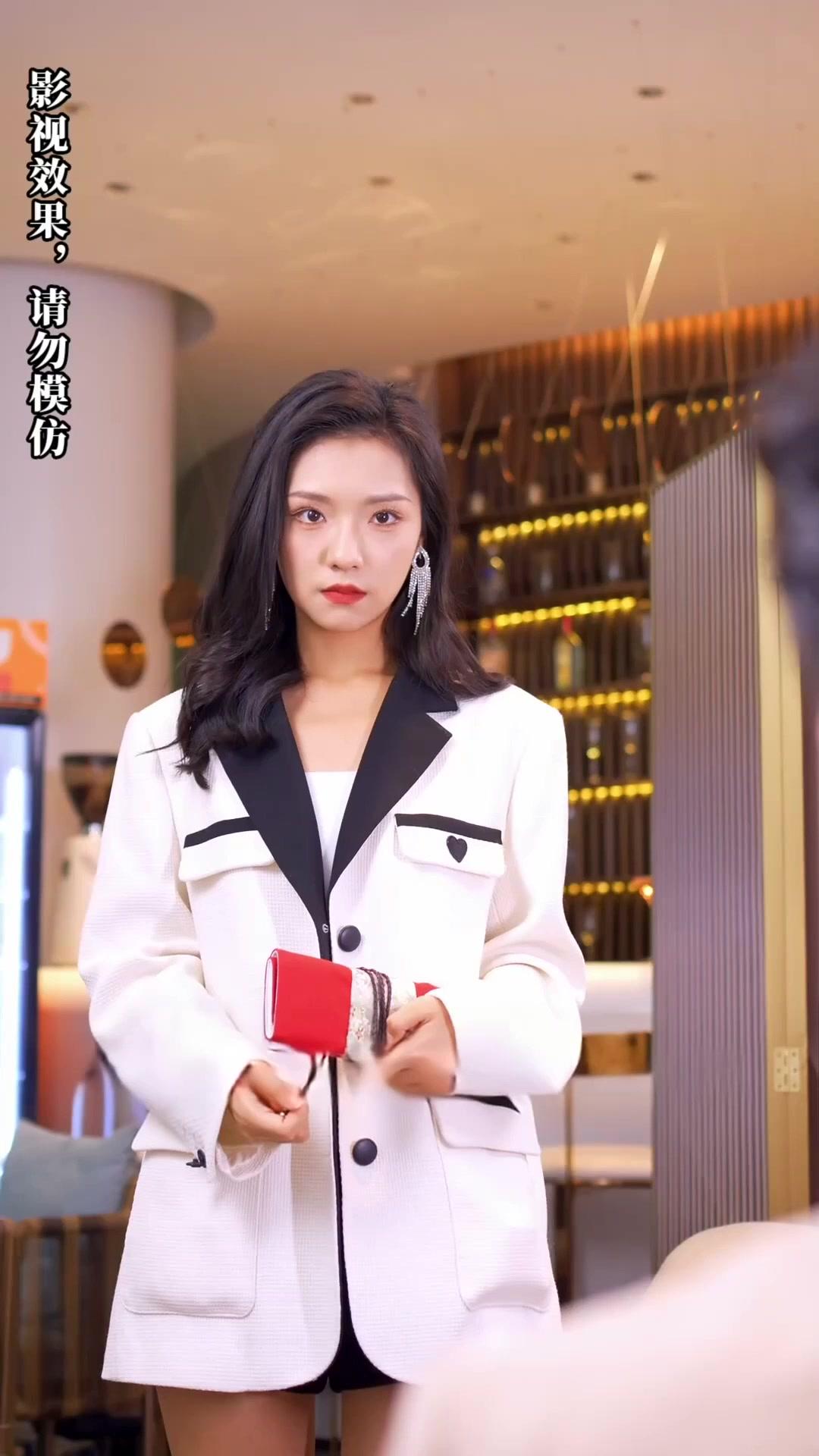 Mamá Letal y Sus Mellizos