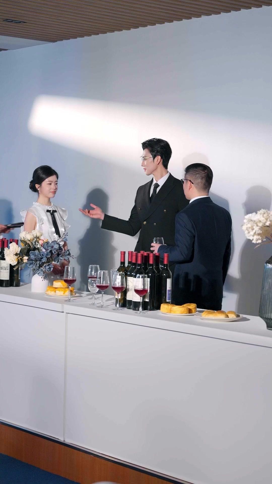 Mantan Suamiku Ternyata CEO