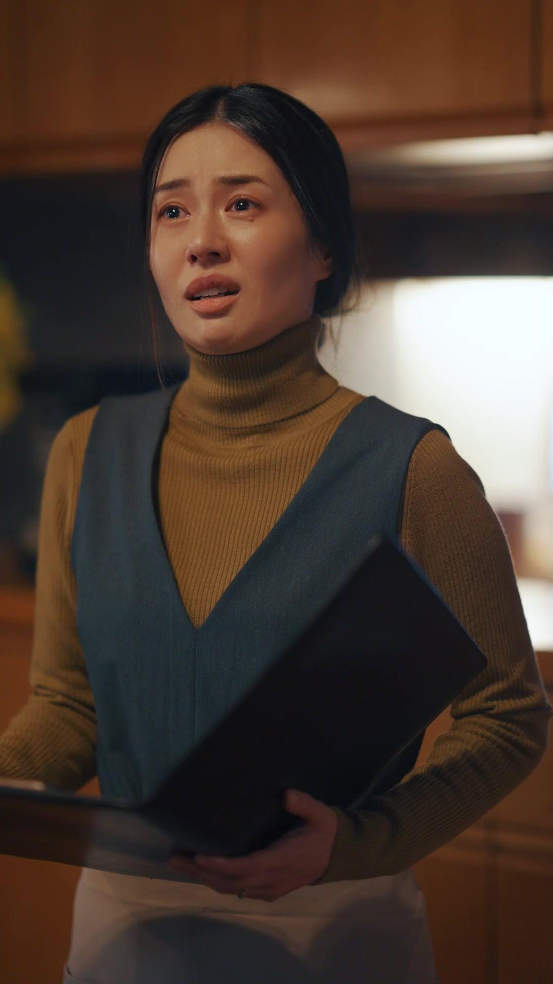 Trash the Ring, Claim the Crown