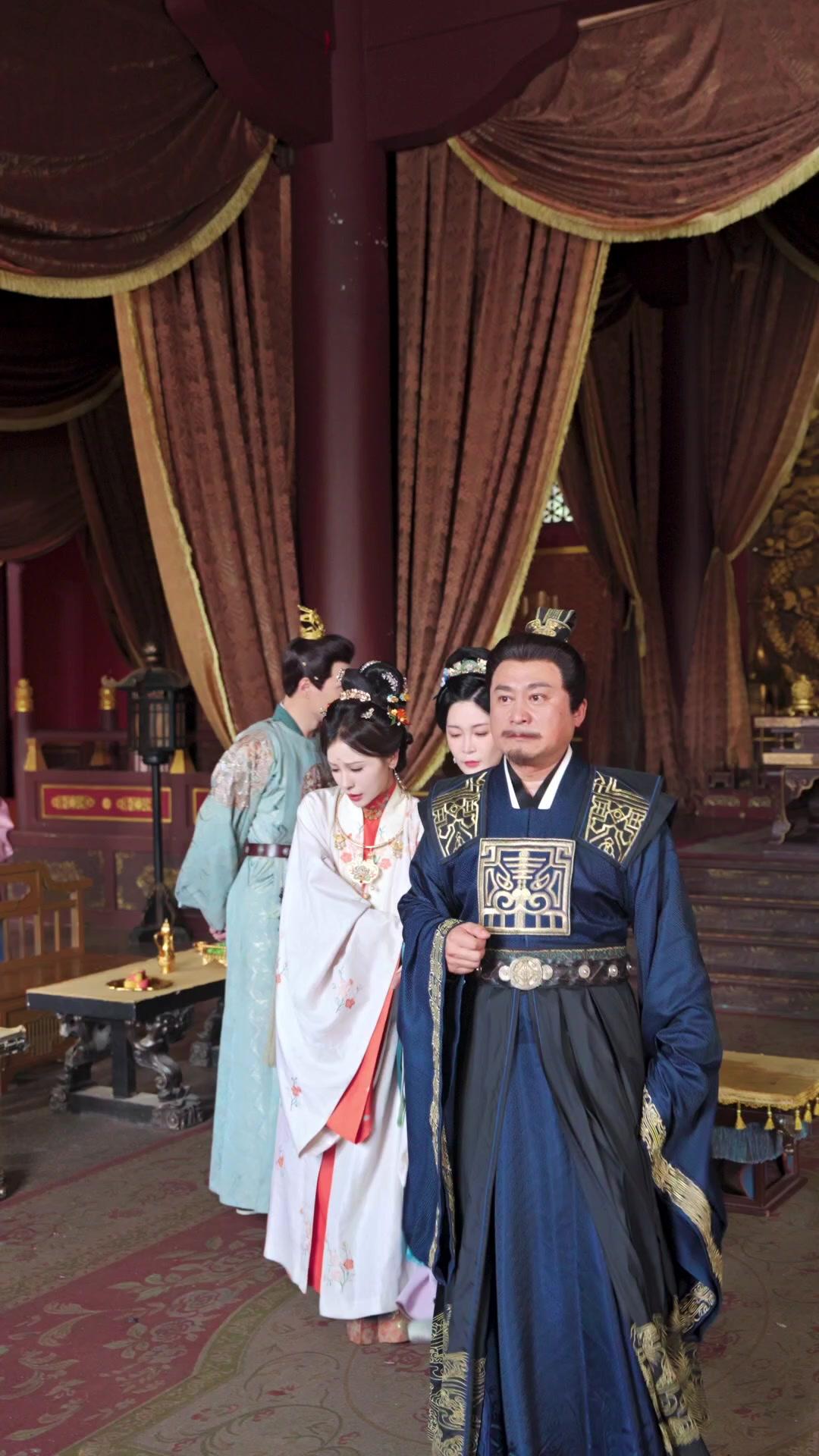 Seluruh Keluarga Mendengar Isi Hatiku