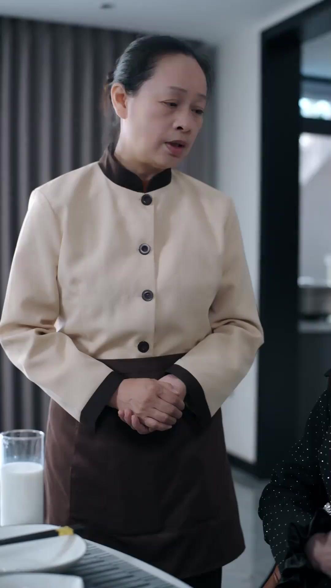 Mẹ Ruột Phản Kích