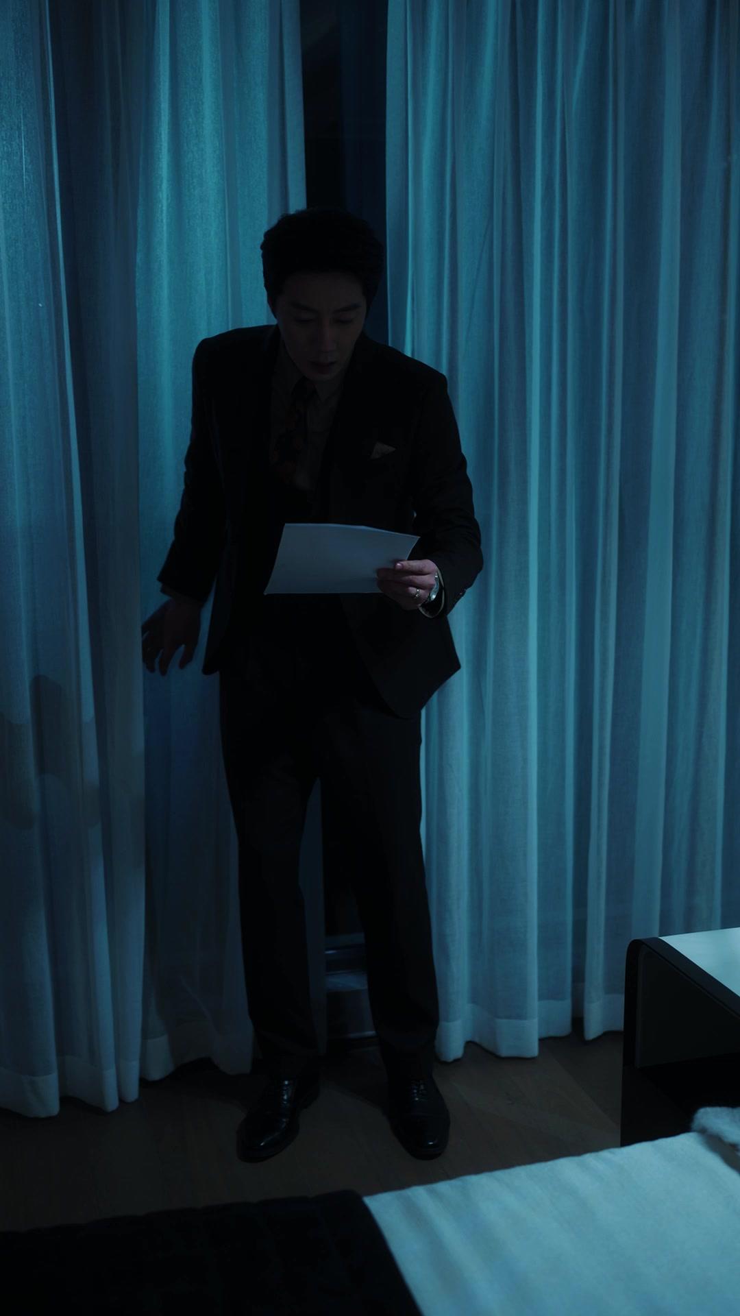 Bugie d'Amore, Verità d'Odio