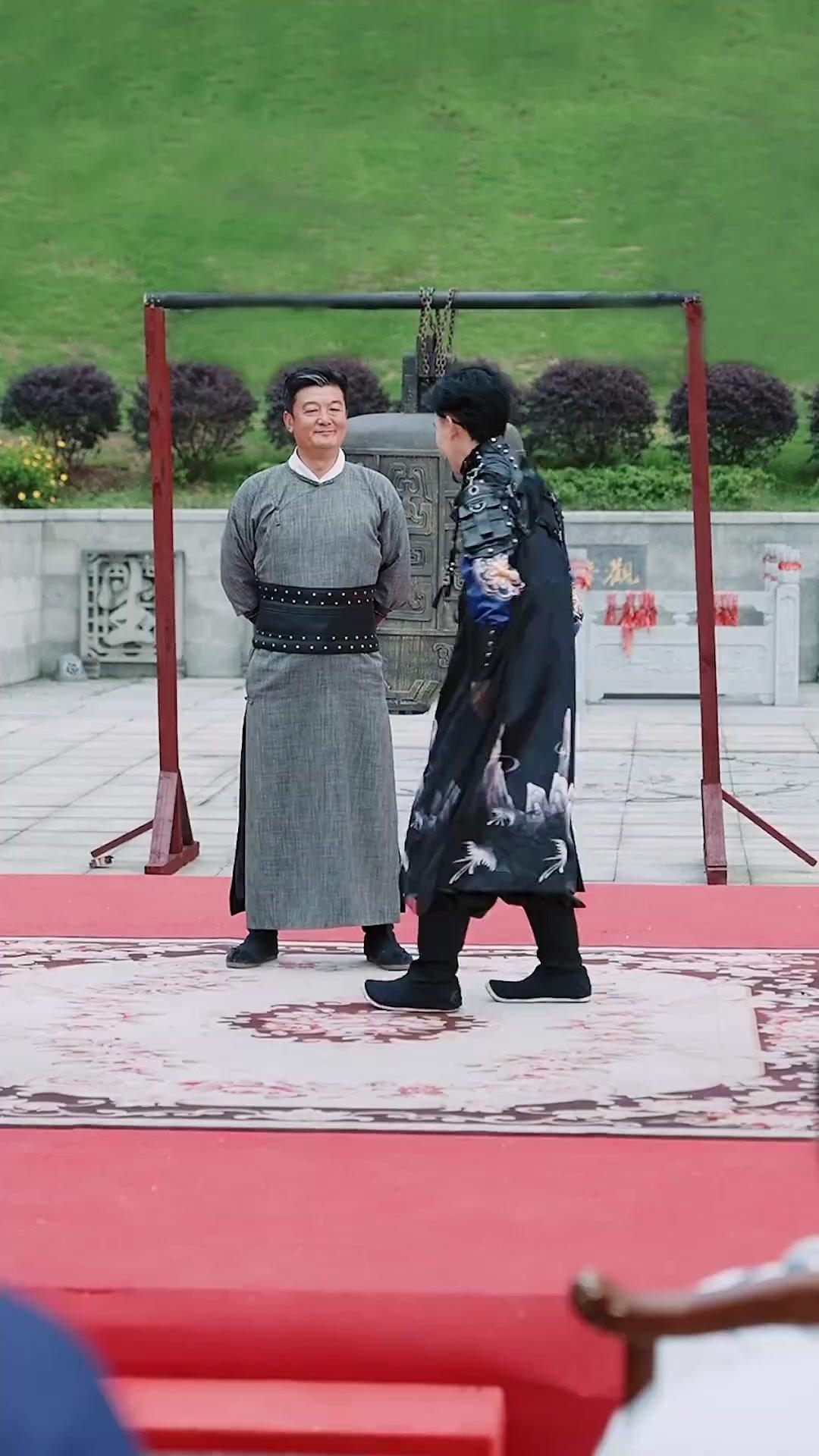 (Sulih suara) Si Lemah Penyelamat Dunia