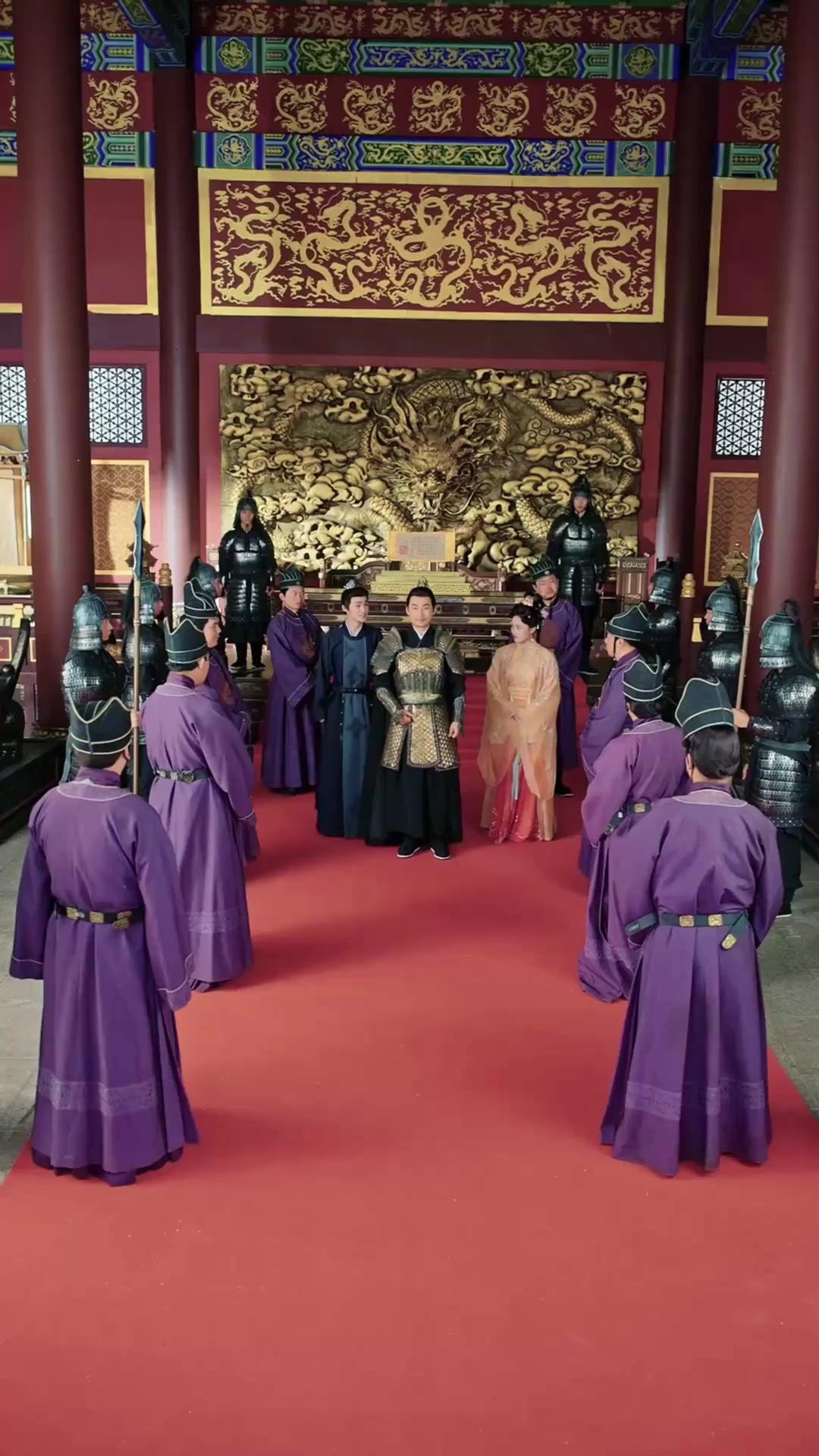 Phoenix Kembali dengan Kemegahan