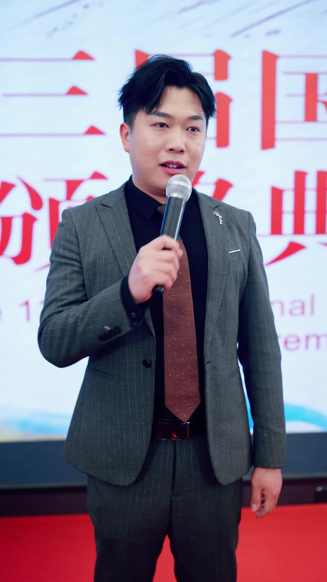 Minha irmã adotiva tirou tudo de mim