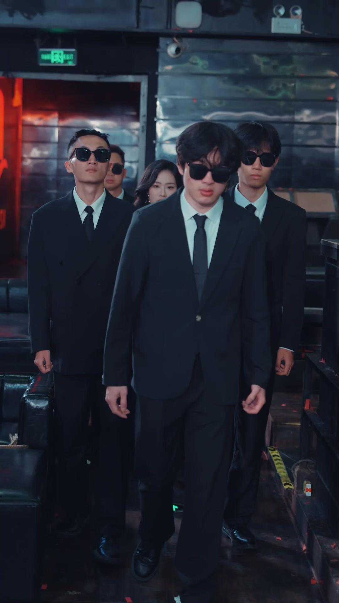 MA DÉESSE, MA FEMME