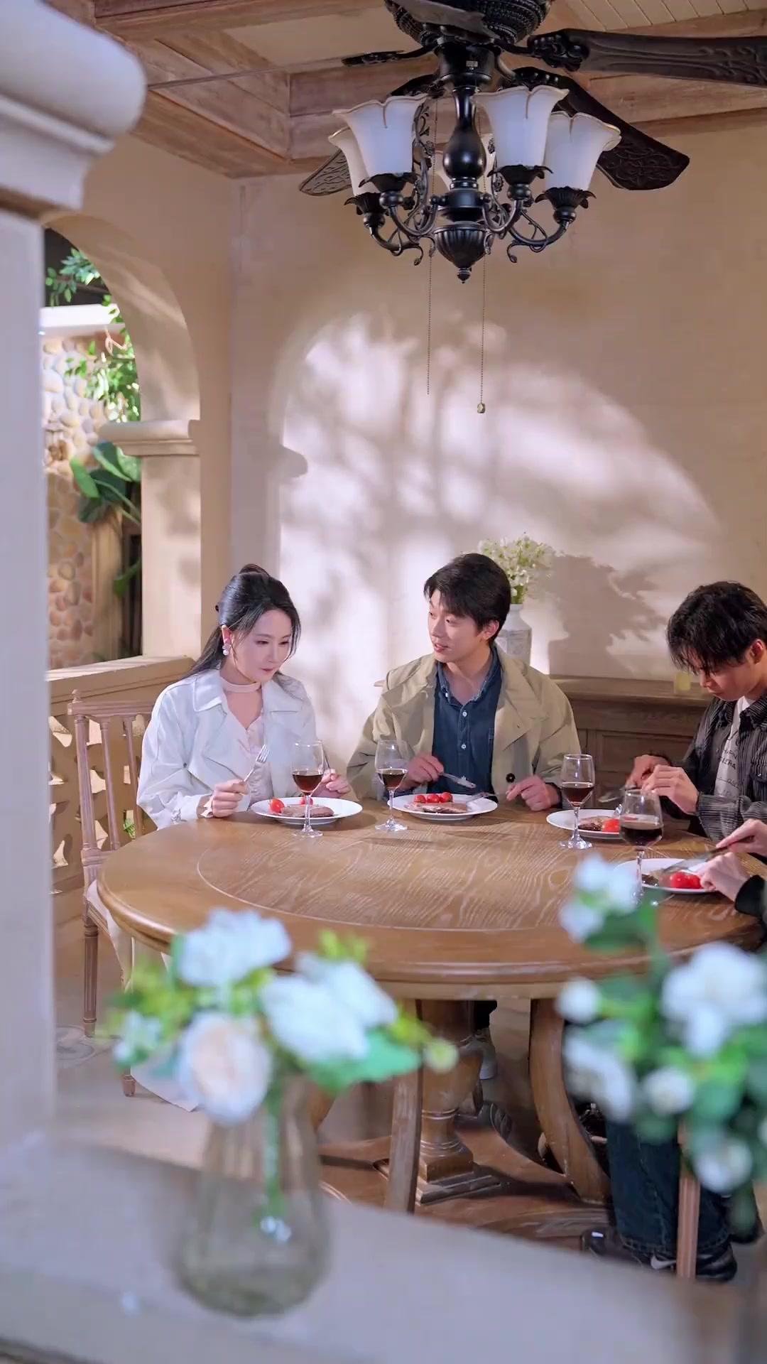 Làm Người Thế Thân