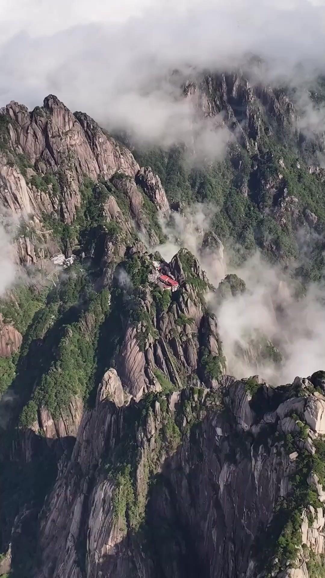 Võ Thần Giáng Thế