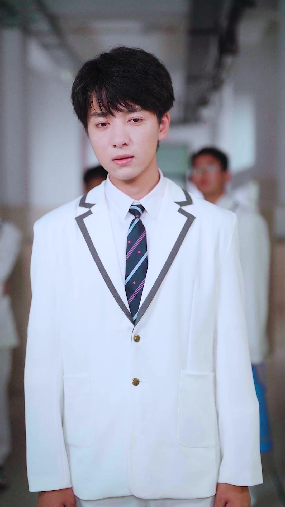 99와 100사이, 스민 이별