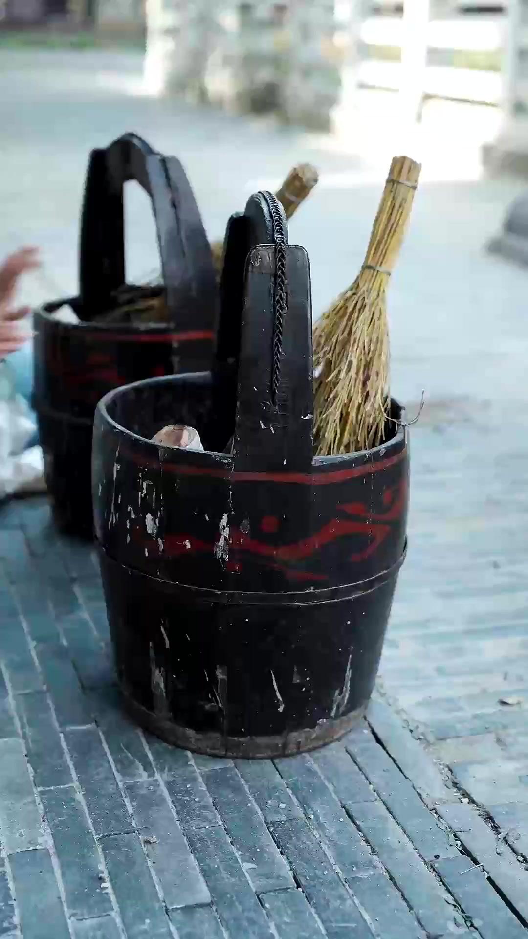 صراع النار والصقيع