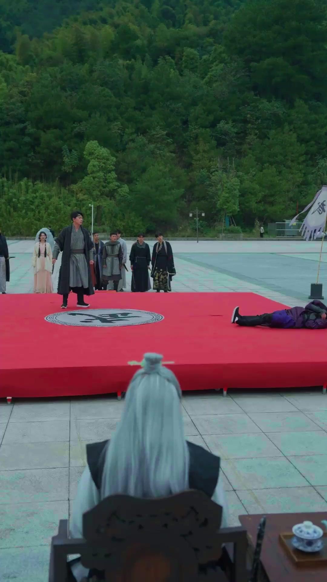 (Synchro) Schlächterheld