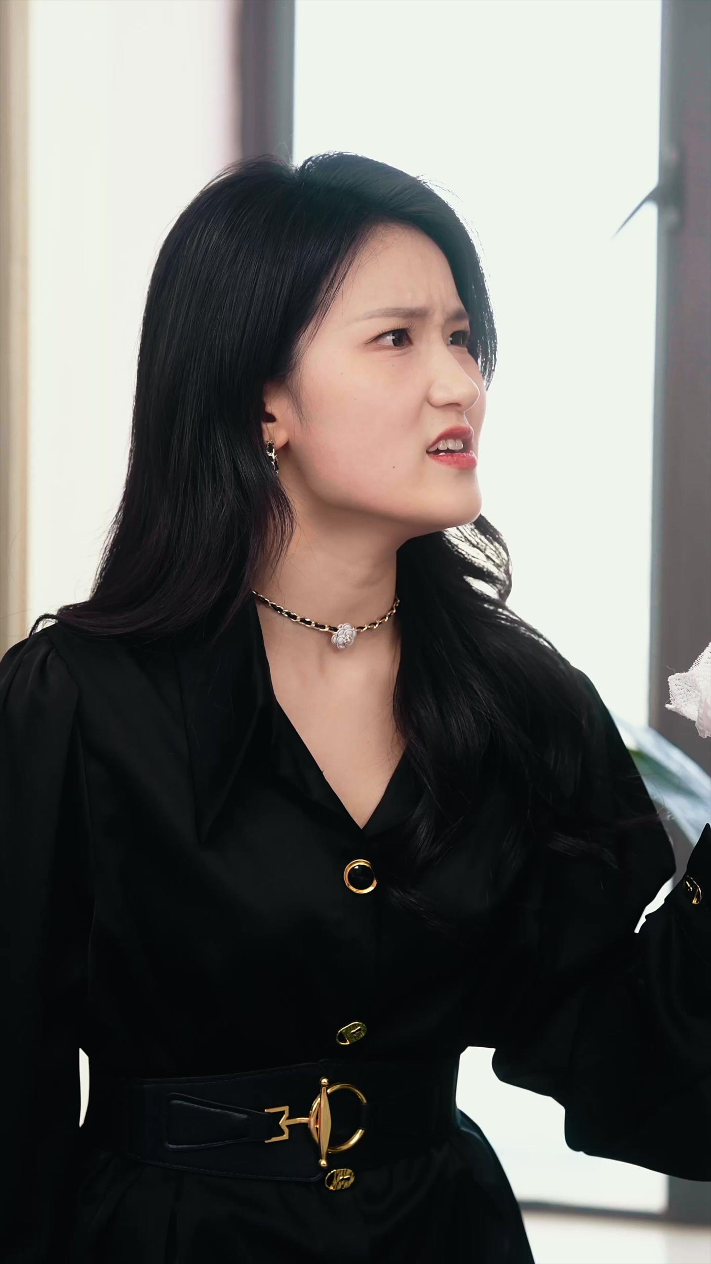 Cinta Gugur di Meja Operasi